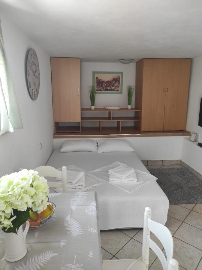 Studio Apartment Petrov Šibenik Buitenkant foto